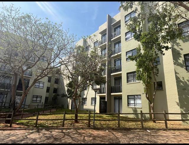 1 BEDROOM APARTMENT FOR SALE IN UMHLANGA RIDGE